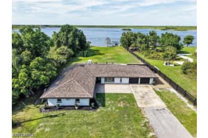 37951 Washington Loop Rd, Punta Gorda