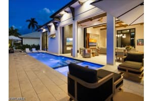 425 15th Avenue, Naples, FL 34102 - MLS#226016997