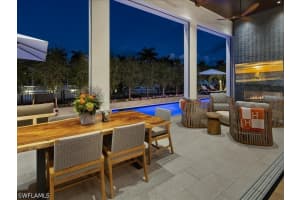 425 15th Avenue, Naples, FL 34102 - MLS#226016997