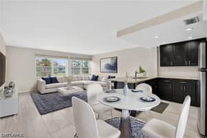 1084 Forest Lakes Drive, Naples, FL 34105 - MLS#226017036