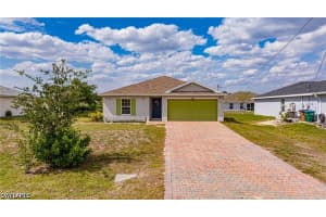 1607 35th Lane, Cape Coral, FL 33909 - MLS#226017037