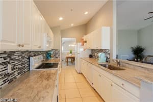 1420 Tiffany Lane, Naples, FL 34105 - MLS#226017055