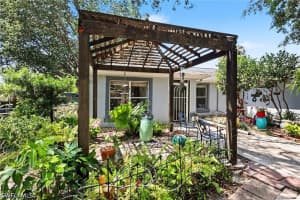 3918 Luverne St, Fort Myers