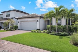 10518 Ventana Ct, Naples