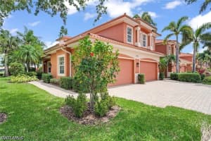 6442 Legacy Cir 203, Naples