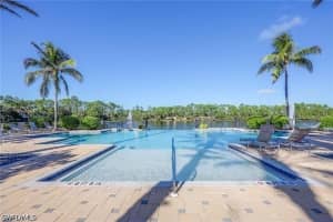 2004 Tarpon Bay Drive, Naples, FL 34119 - MLS#226017105