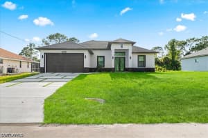 626 Beach Avenue, Lehigh Acres, FL 33974 - MLS#226017118