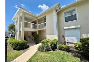 661 Squire Cir 101, Naples