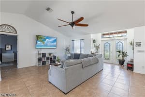3806 1st Terrace, Cape Coral, FL 33991 - MLS#226017128