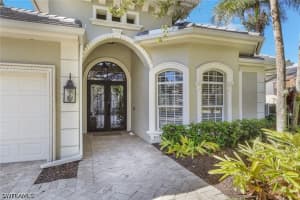 5074 Rustic Oaks Circle, Naples, FL 34105 - MLS#226017154