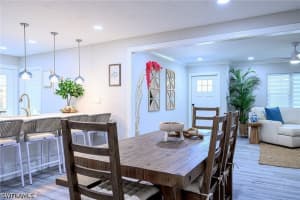 810 103rd Avenue, Naples, FL 34108 - MLS#226017159
