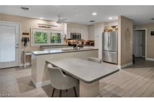 1600 Mandarin Rd, Naples