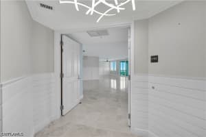 275 Indies Way, Naples, FL 34110 - MLS#226017188