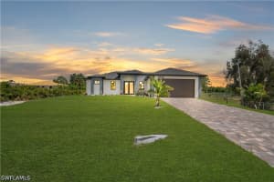 2606 40th Street, Lehigh Acres, FL 33976 - MLS#226017245