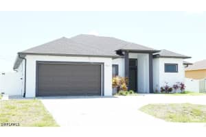 502 Tropicana Parkway, Cape Coral, FL 33993 - MLS#226017264