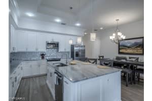 631 100th Avenue, Naples, FL 34108 - MLS#226017285