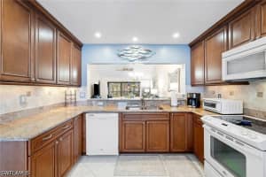 6900 Dennis Circle, Naples, FL 34104 - MLS#226017311