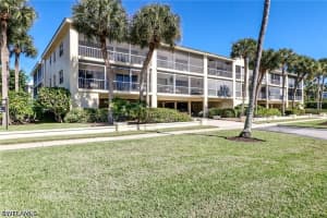 1051 3rd Street, Naples, FL 34102 - MLS#226017342