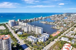 410 Flagship Dr 605, Naples