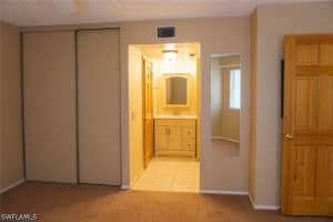 7410 Lake Breeze Drive, Fort Myers, FL 33907 - MLS#226017346