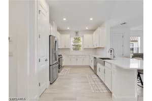 15558 Vittorio Street, Naples, FL 34114 - MLS#226017387