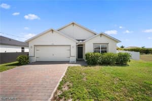 1628 Nw 9th Ter, Cape Coral