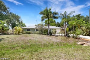 8091 San Carlos Boulevard, Fort Myers, FL 33967 - MLS#226017402