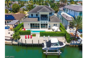 628 21st Avenue, Naples, FL 34102 - MLS#226017409