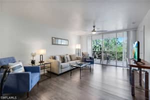 15161 Cedarwood Lane, Naples, FL 34110 - MLS#226017417