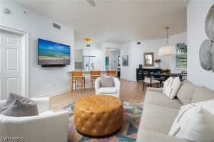 470 Launch Circle, Naples, FL 34108 - MLS#226017421