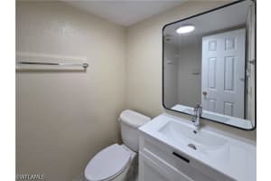 4621 Bayshore Drive, Naples, FL 34112 - MLS#226017442