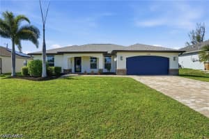 1808 Sw 30th St, Cape Coral