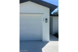 457 Bell Boulevard, Lehigh Acres, FL 33974 - MLS#226017532