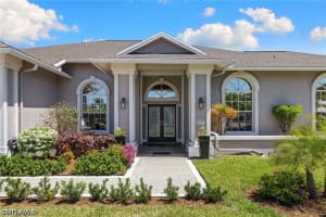 2035 Castle Garden Lane, Naples, FL 34110 - MLS#226017555