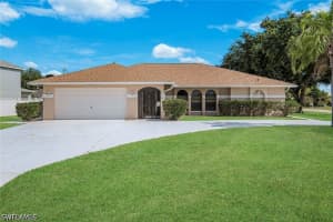 1002 5th Street, Cape Coral, FL 33990 - MLS#226017557