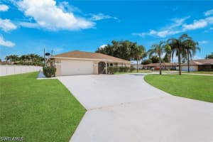 1002 5th Street, Cape Coral, FL 33990 - MLS#226017557