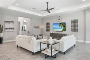 11644 Periwinkle Drive, Naples, FL 34120 - MLS#226017561