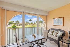372 Charlemagne Blvd B202, Naples