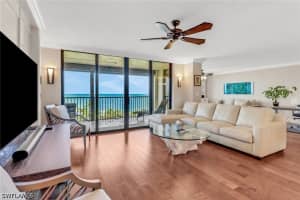 10851 Gulf Shore Drive, Naples, FL 34108 - MLS#226017597