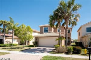 11031 Yellow Poplar Dr, Fort Myers