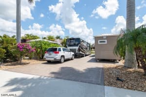 5221 Marsh Mallow Trail, Fort Myers, FL 33905 - MLS#226017623