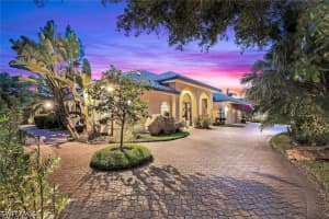 2039 Imperial Circle, Naples, FL 34110 - MLS#226017639