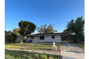 2656 Dr Ella Piper Way, Fort Myers, FL 33916 - MLS#226017691