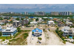 8246 Estero Boulevard, Fort Myers Beach, FL 33931 - MLS#226017696