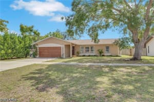 3300 Valencia Drive, Naples, FL 34120 - MLS#226017739