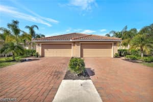 2567 Vine Ave, Naples