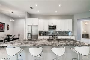 2661 43rd Ave Ne, Naples