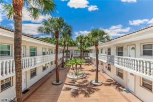 980 7th Avenue, Naples, FL 34102 - MLS#226017785