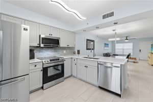 4975 Sandra Bay Dr 103, Naples