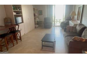 3 Bluebill Avenue, Naples, FL 34108 - MLS#226017852